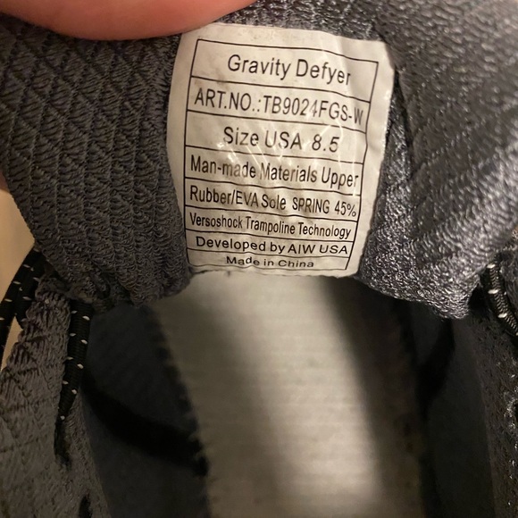 Gravity Defyer Shoes - Picture 6 of 7